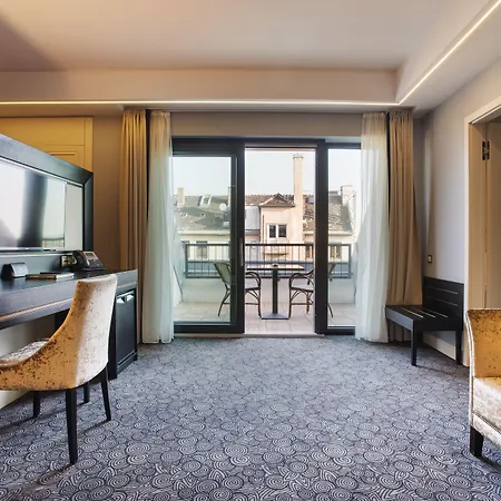 Hotell Eurostars Danube 4*