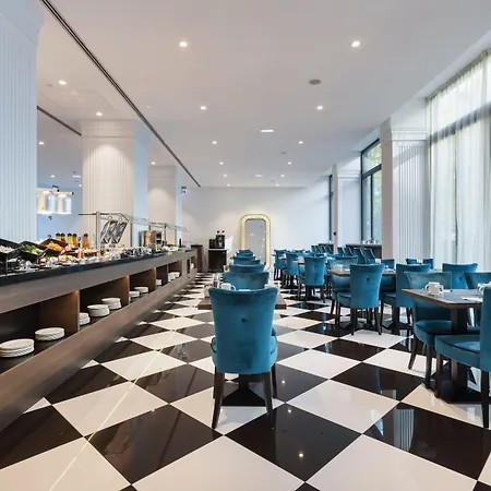 Hotell Eurostars Danube 4*