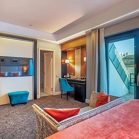 Eurostars Danube Hotel 4*