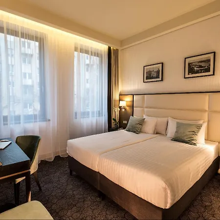 Hotell Eurostars Danube 4*