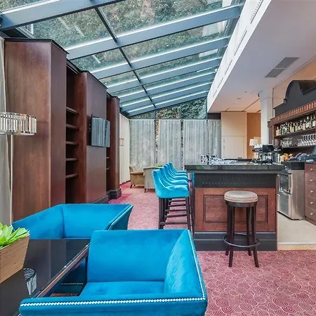 Hotel Eurostars Danube 4*