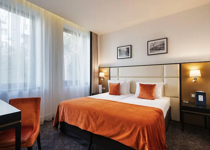 Hotel Eurostars Danube 4*