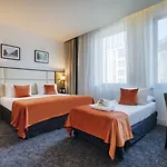 מלון Eurostars Danube