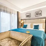 Eurostars Danube 4* בודפשט