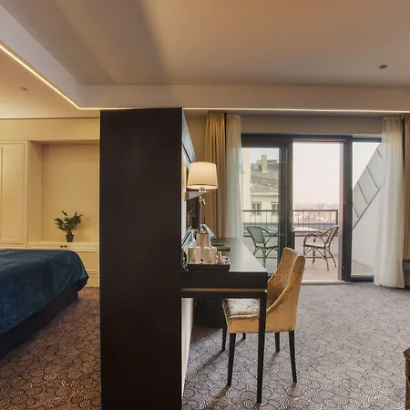 Eurostars Danube 4*