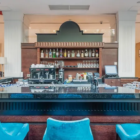 Hotel Eurostars Danube 4*