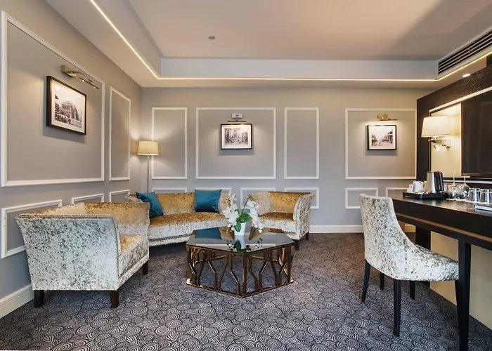 Hotel Eurostars Danube 4*